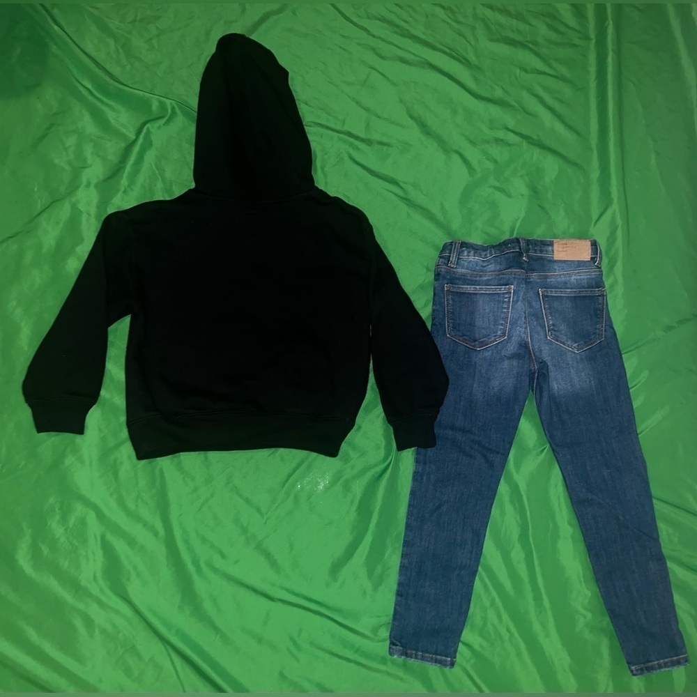 Zara/ Gap Girls Blue Jeans and Hoodie Bundle - Picture 2 of 12